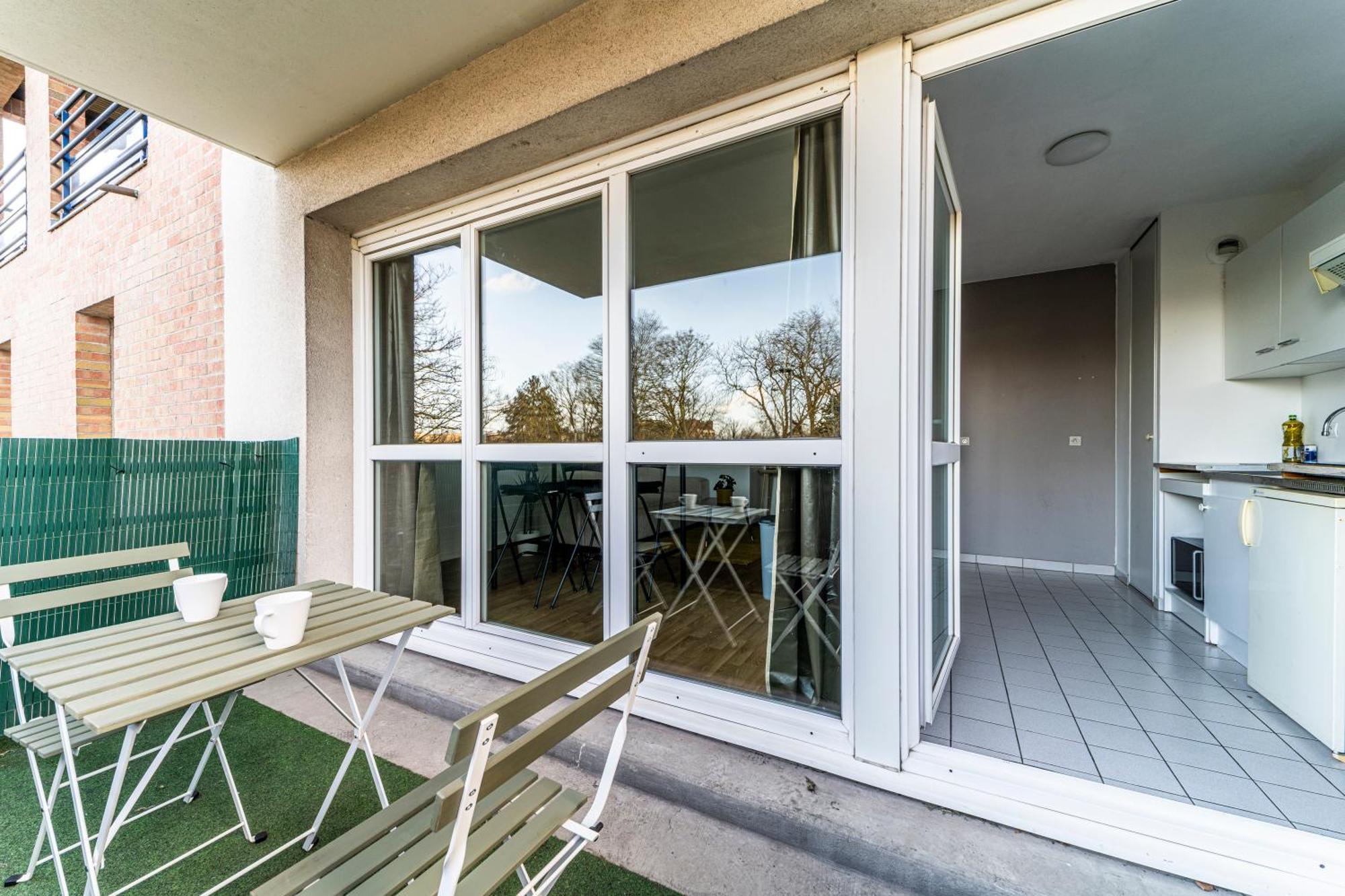 T2 Avec Terrasse Citadelle Apartment Lille Exterior foto
